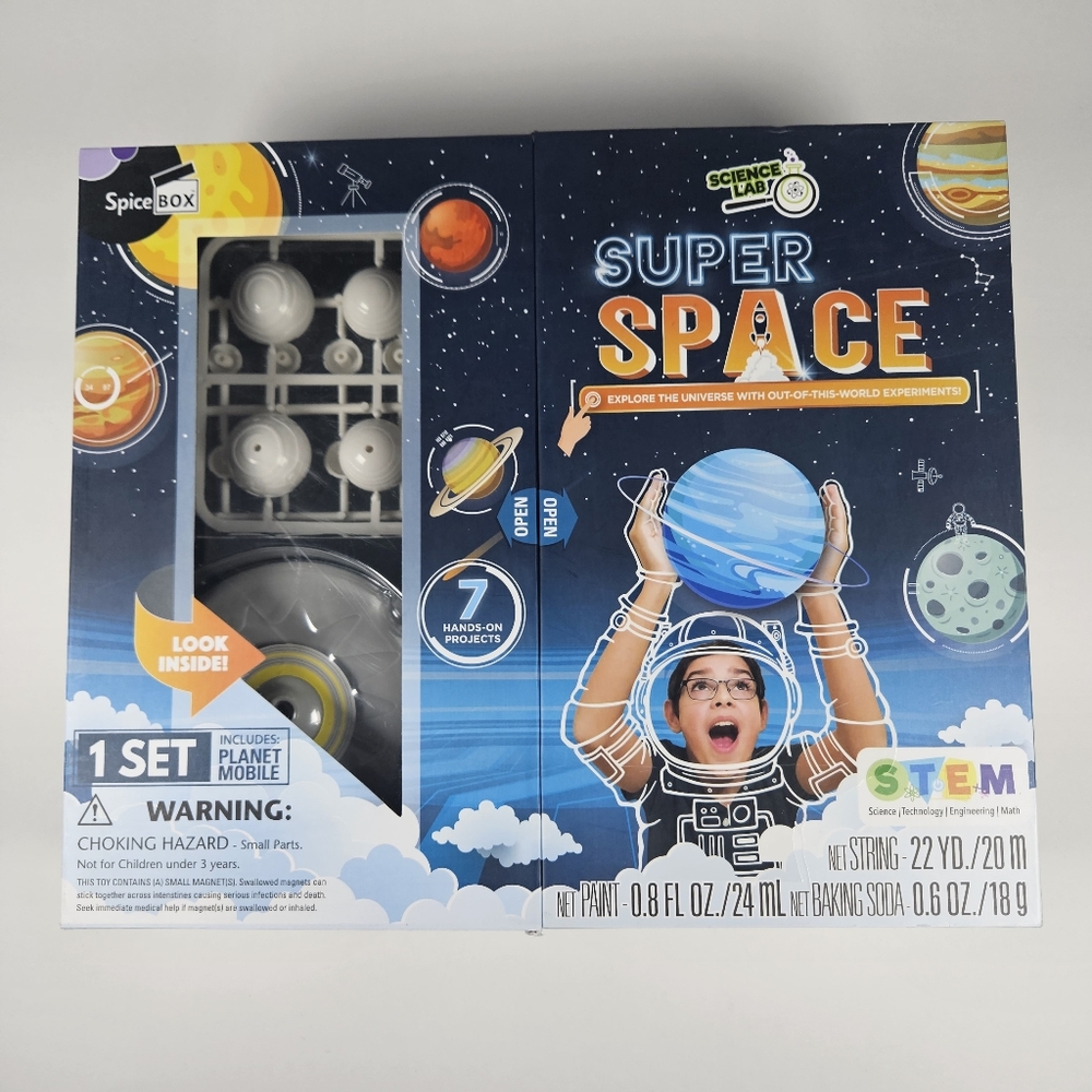 Spicebox Science Lab Children's STEM Kit 13404 New Open Box